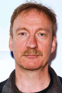 Фото Девід Тьюліс (David Thewlis)