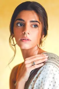 Фото  (Sanam Saeed)