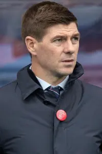 Фото  (Steven Gerrard)