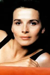 Фото Жульєт Бінош (Juliette Binoche)