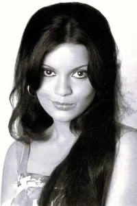 Фото Зінат Аман (Zeenat Aman)