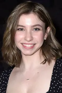 Фото  (Katelyn Nacon)