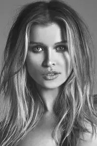 Фото  (Joanna Krupa)