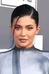 Фото  (Kylie Jenner)