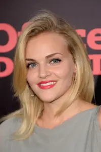 Фото Мадлен Брюер (Madeline Brewer)