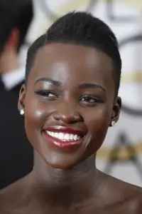 Фото Люпіта Ніонго (Lupita Nyong'o)