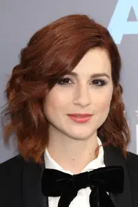 Фото Ая Кеш (Aya Cash)