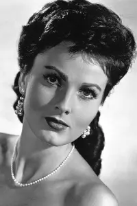 Фото Урсула Тісс (Ursula Thiess)