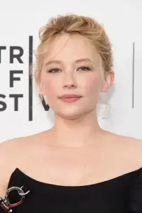 Фото Гейлі Беннетт (Haley Bennett)