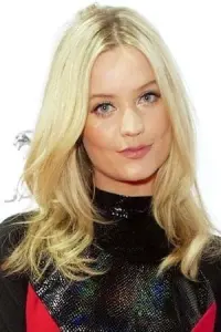 Фото  (Laura Whitmore)