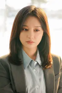 Фото  (Kim Ji-won)