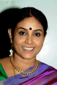 Фото  (Saranya Ponvannan)