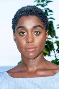 Фото Лашана Лінч (Lashana Lynch)