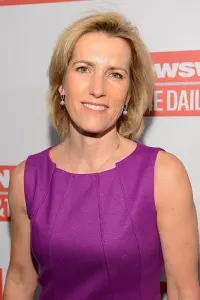 Фото  (Laura Ingraham)