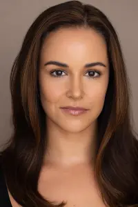 Фото  (Melissa Fumero)