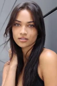 Фото  (Shanina Shaik)