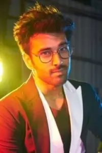 Фото  (Pulkit Samrat)