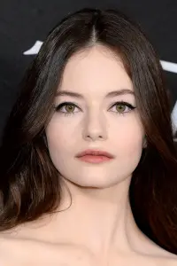 Фото Маккензі Фой (Mackenzie Foy)