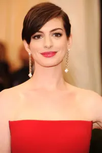 Фото Енн Гетевей (Anne Hathaway)