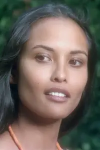 Фото Лаура Гемсер (Laura Gemser)