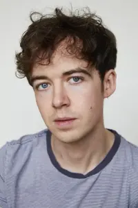 Фото Алекс Лотер (Alex Lawther)