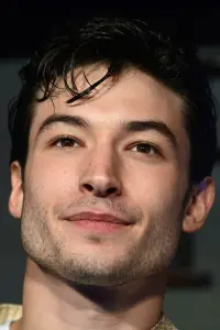 Фото Езра Міллер (Ezra Miller)