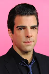 Фото Захарі Квінто (Zachary Quinto)