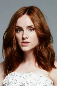 Фото  (Sophie Rundle)