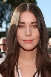 Фото  (Danielle Haim)