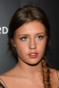 Фото Адель Екзаркопулос (Adèle Exarchopoulos)