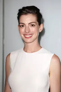 Фото Енн Гетевей (Anne Hathaway)