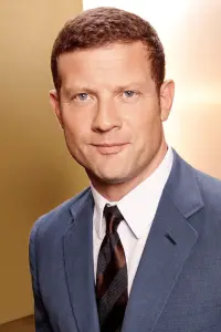 Фото  (Dermot O'Leary)