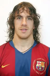 Фото  (Carles Puyol)