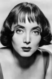 Фото Керолін Джонс (Carolyn Jones)