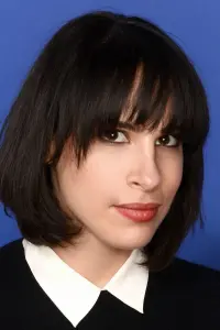 Фото Дезіре Ахаван (Desiree Akhavan)