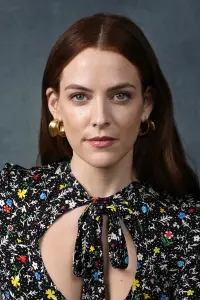 Фото Райлі Кіо (Riley Keough)