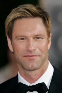 Фото Аарон Екхарт (Aaron Eckhart)