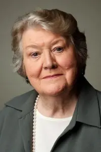 Фото  (Patricia Routledge)