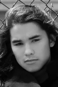 Фото Бубу Стюарт (Booboo Stewart)