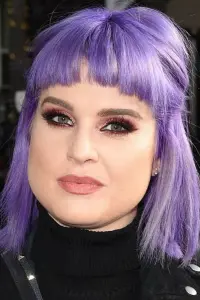 Фото Келлі Осборн (Kelly Osbourne)