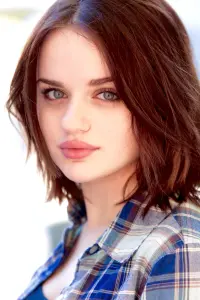 Фото Джої Кінг (Joey King)