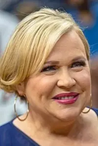 Фото  (Holly Rowe)