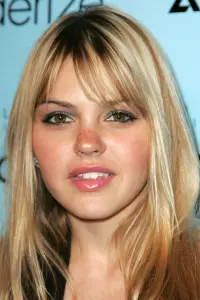 Фото Еймі Тігарден (Aimee Teegarden)