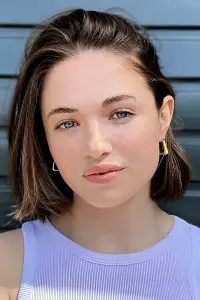 Фото Міллі Кент (Millie Kent)