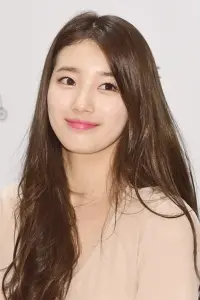 Фото  (Bae Suzy)