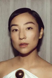 Фото Грета Лі (Greta Lee)