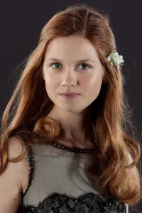 Фото Бонні Райт (Bonnie Wright)