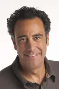 Фото Бред Гаррет (Brad Garrett)