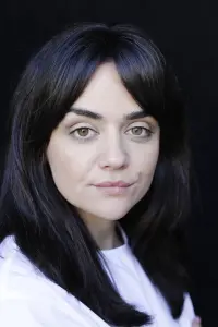 Фото Хейлі Сквайрс (Hayley Squires)