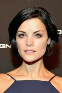 Фото Джеймі Олександр (Jaimie Alexander)